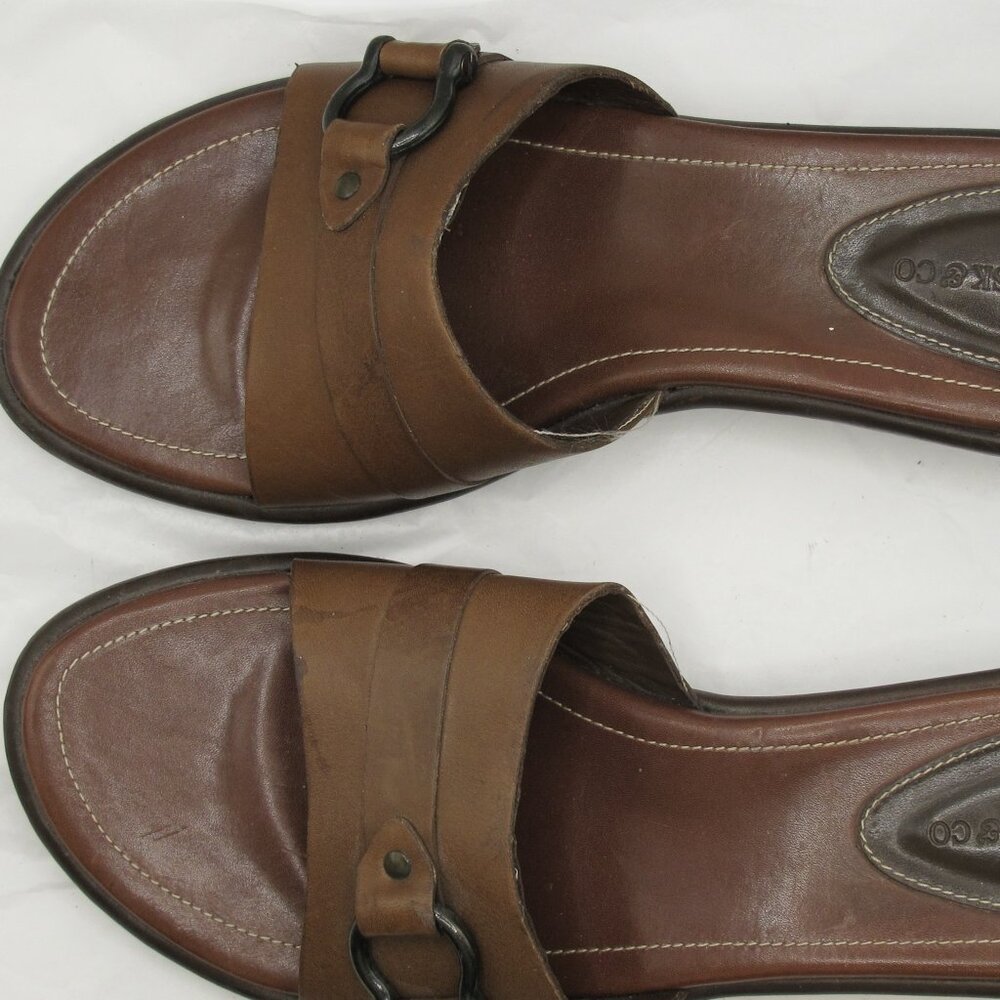 H.S. Trask & Co. brown Island Sandals in 8.5N